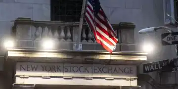 El S&P 500 tiene mucho margen para caer si es inevitable una recesión por la guerra comercial. Si la economía estadounidense entra en recesión, el resto del mundo corre el riesgo de sufrir un destino similar.(Michael Nagle)