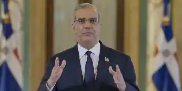 Abinader anuncia 15 medidas para frenar la migración irregular