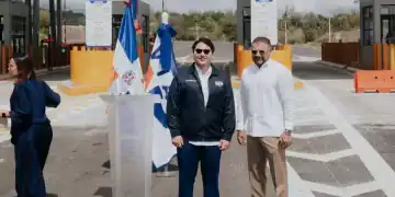 Hostos Rizik y Andres Van Der Horst RD Vial inauguraron el nuevo peaje del Km 32 con 22 carriles