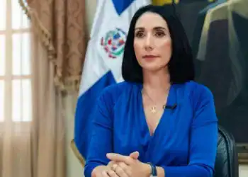 Raquel Arbaje Visita Hospital Ney Arias Tras Tragedia en Jet Set