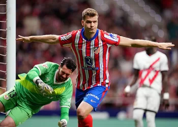 Atlético De Madrid Golea Al Rayo Y Afianza Su Puesto En Champions