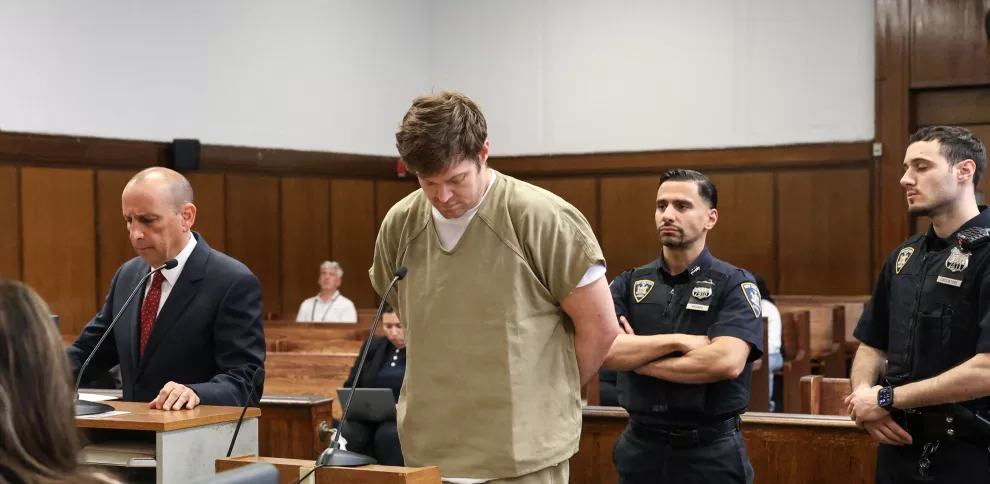 William Duplessie comparece ante el juez, en un tribunal de Nueva York, acusado de secuestro en el caso de las criptomonedas JEFFERSON SIEGEL / AFP William Duplessie comparece ante el juez, en un tribunal de Nueva York, acusado de secuestro en el caso de las criptomonedas JEFFERSON SIEGEL / AFP