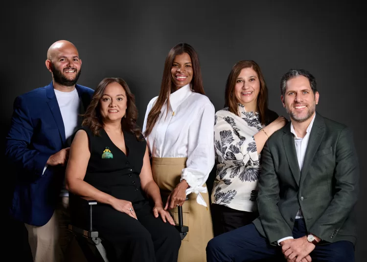 EQUIPO DIRECTIVO Noel Flores, Leny Matos, Wanda Montero, Myajo Gutiérrez, Martín Córdova