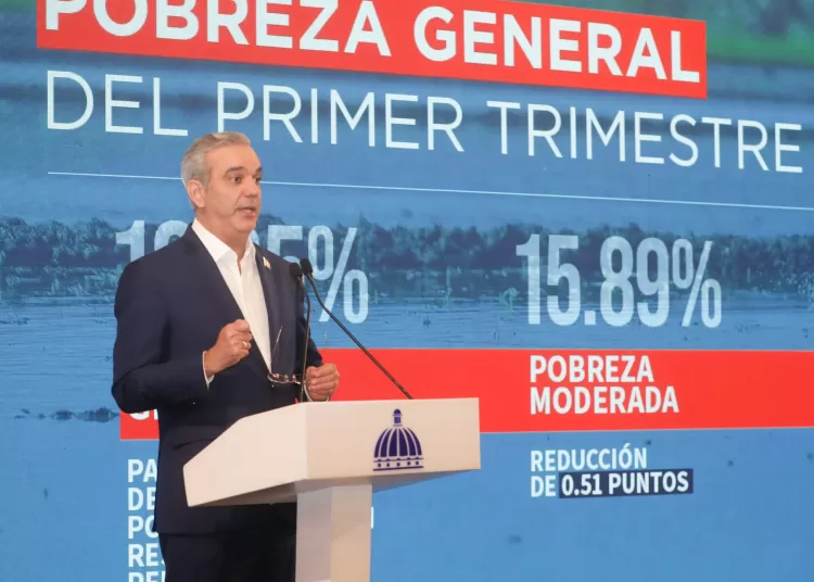 Luis Abinader presenta cifras históricas en empleo
