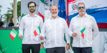 Segunda Jefatura Rodolfo Colaci, Embajador Stephano Queirolo Palmas y Coronel Andrea Azzolini