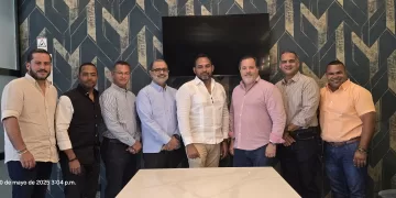 Empresarios publicitarios se comprometen con la innovación y el cumplimiento de la ética profesional