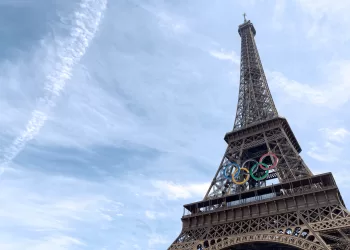 Paris,,France,-,June,8,2024:,The,Olympic,Rings,Installed