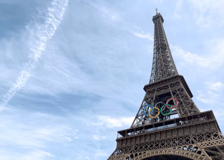 Paris,,France,-,June,8,2024:,The,Olympic,Rings,Installed