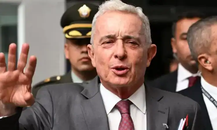 Álvaro Uribe - Getty Images