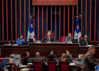 Senado Aprueba En Primera Lectura Ley de Contrataciones Públicas