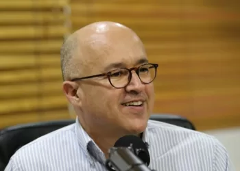 Grupo de Dirigentes del PLD Piden a Domínguez Brito Asumir Candidatura del PLD