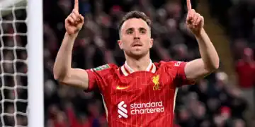 LIVERPOOL, ENGLAND - SEPTEMBER 25: (THE SUN OUT, THE SUN ON SUNDAY OUT) Diogo Jota of Liverpool celebrating after scoring the second goal during the Carabao Cup Third Round match between Liverpool and West Ham United at Anfield on September 25, 2024 in Liverpool, England. (Photo by Andrew Powell/Liverpool FC via Getty Images)