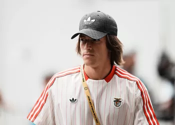 Real Madrid Ficha A Álvaro Carreras Hasta 2031