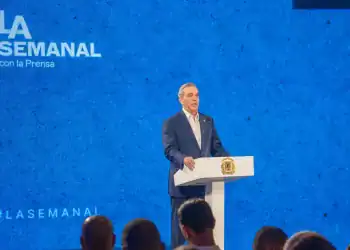 Abinader Reenviará Ley de Residuos con Observaciones al Congreso