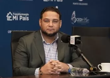 Comunicador, Manuel Cruz