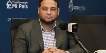 Comunicador, Manuel Cruz