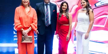 Rosanna Rivera, Rómulo Lluberes, Penélope Díaz y María Amelia Cerón