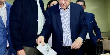 Leonel Fernández Vota en Internas de FP