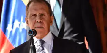 CARACAS, VENEZUELA - FEBRUARY 07: Minister of Foreign Affairs of the Russian Federation Serguéi Lavrov speaks after meeting President of Venezuela Nicolas Maduro (not in frame) at Miraflores Government Palace on February 7, 2020 in Caracas, Venezuela. (Photo by Carolina Cabral/Getty Images)