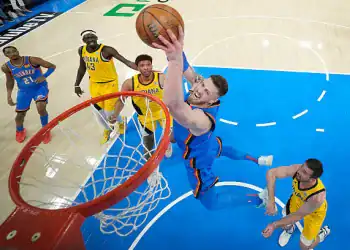 OKLAHOMA CITY, OKLAHOMA - JUNE 22:  Isaiah Hartenstein #55 of the Oklahoma City Thunder drives to the basket against the Indiana Pacers during the second quarter in Game Seven of the 2025 NBA Finals at Paycom Center on June 22, 2025 in Oklahoma City, Oklahoma. NOTE TO USER: User expressly acknowledges and agrees that, by downloading and or using this photograph, User is consenting to the terms and conditions of the Getty Images License Agreement. (Photo by Kyle Terada-Pool/Getty Images)