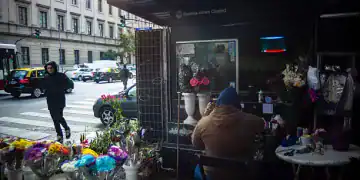 A flower stand is in Buenos Aires, Argentina, on June 30, 2025, with temperatures of 0o. (Photo by Catriel Gallucci Bordoni/NurPhoto via Getty Images)