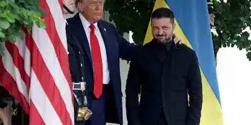WASHINGTON, DC - AUGUST 18: U.S. President Donald Trump greets Ukrainian President Volodymyr Zelensky at the White House on August 18, 2025 in Washington, DC. President Trump is hosting President Zelensky at the White House for a bilateral meeting and later an expanded meeting with European leaders to discuss a peace deal between Russia and Ukraine. (Photo by Alex Wong/Getty Images)