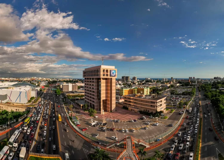 Fachada Torre Banco Popular
