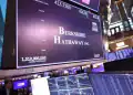 NEW YORK, NEW YORK - AUGUST 06: The Berkshire Hathaway Inc. company logo is displayed on a screen at the New York Stock Exchange during morning trading on August 06, 2024 in New York City. Stocks opened up slightly up in the three major indexes a day after the Dow Jones and the S & P 500 had their worst day of trading since 2022, amid a global market sell-off centered around fears of a U.S. recession. (Photo by Michael M. Santiago/Getty Images)