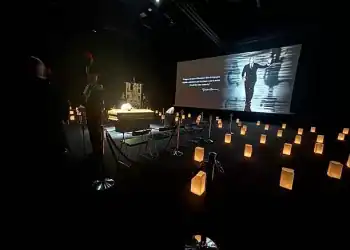 MILAN, ITALY - SEPTEMBER 06: Giorgio Armani's funeral chapel opens, allowing citizens and colleagues to pay their respects in Milan, Italy, on September 06, 2025. Prominent attendees include Donatella Versace, John Elkann, Milan Mayor Giuseppe Sala, and director Giuseppe Tornatore. The chapel remains open until 6:00 p.m. on Sunday. A private funeral will be held on Monday in Piacenza, Armani's birthplace. (Photo by Michele Novaga/Anadolu via Getty Images)