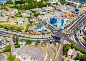 Paso a desnivel 27 de Febrero–Isabel Aguiar