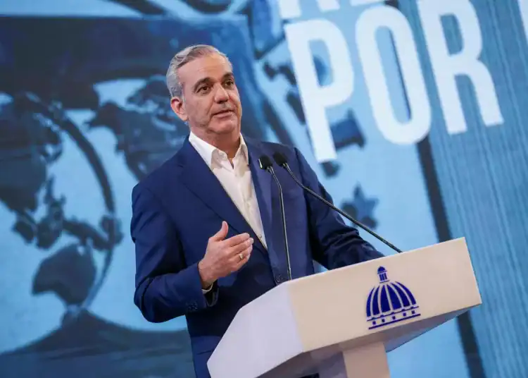 El presidente Luis Abinader en La Semanal