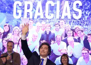 El presidente de Argentina, Javier Milei, celebraba los resultados de las elecciones legislativas, este domingo en Buenos Aires. (Argentina) JUAN IGNACIO RONCORONI (EFE)