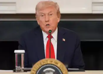 Trump impone nuevos aranceles del 100% a China