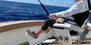 El torneo lleva especial dedicatoria, in memoriam, al pescador Harry Sargeant, quien por varios años participó en su lancha Black Gold.