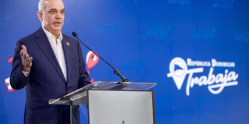 Abinader Lanza RD-Trabaja Con 7,000 Vacantes