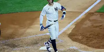 BRONX, NY - OCTOBER 08:  Aaron Judge #99 of the New York Yankees is intentionally walked during Game 4 of the ALDS against the Toronto Blue Jays on October 8, 2025 at Yankee Stadium in the Bronx, New York.  (Photo by Rich Graessle/Icon Sportswire via Getty Images)