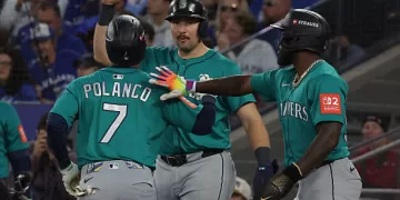 Seattle Mariners Aplastan a Toronto y se Acercan a la Serie Mundial