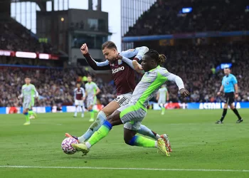 Manchester City Pierde el Invicto Frente al Aston Villa