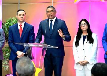 PLD Denuncia Sobrecosto De RD$3,000 Millones En Cárcel La Nueva Victoria