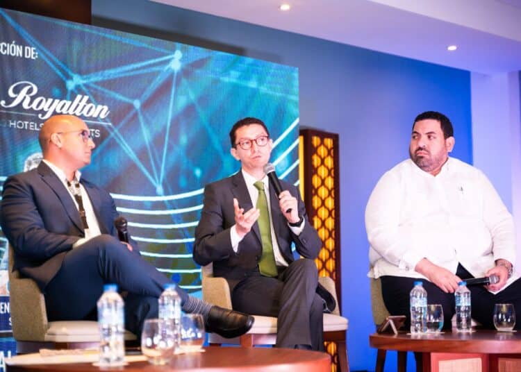 Celio Mercedes, Santiago Sicard y Carlos Ruiz