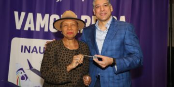 Denise Simmons y Victor Pacheco