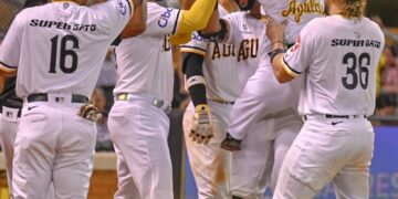 Con una ofensiva despiadada y una química que se siente en cada turno al bate, los amarillos derrotaron 13-6 a los Toros del Este en el Estadio Ciba