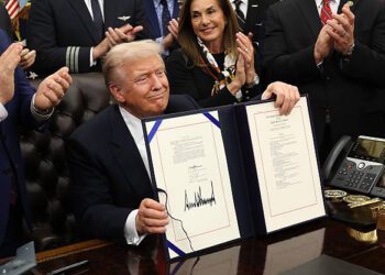 Trump Firma Acuerdo Que Pone Fin Al Cierre De Gobierno Más Largo En EE.UU.