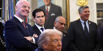 WASHINGTON, DC - NOVEMBER 17: FIFA President Gianni Infantino (L), stands with U.S. President Donald Trump (3L), Secretary of State Marco Rubio (2L), FIFA Senior Advisor for Global Strategy and Governance Carlos Cordeiro (2R) and Rep. Darin LaHood (R-IL) during a meeting of the White House Task Force on the FIFA World Cup 2026 in the Oval Office of the White House on November 17, 2025 in Washington, DC. The task force was created to oversee security, logistics, and federal government support for the 2025 Club World Cup and the 2026 FIFA World Cup hosted by the United States. (Photo by Win McNamee/Getty Images)