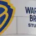 El logotipo de Warner Bros. se muestra en una torre de agua en Warner Bros. Estudio el 12 de septiembre de 2025 en Burbank, California. Mario Tama | Getty Imágenes