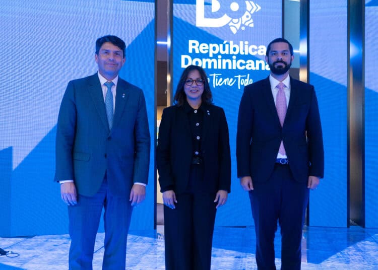 Banco BHD Y Adoturd Acuerdan Darle Mayor Impulso Al Turismo Deportivo En RD