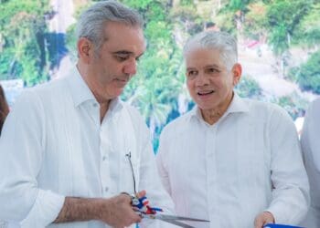 Luis Abinader y Eduardo Estrella