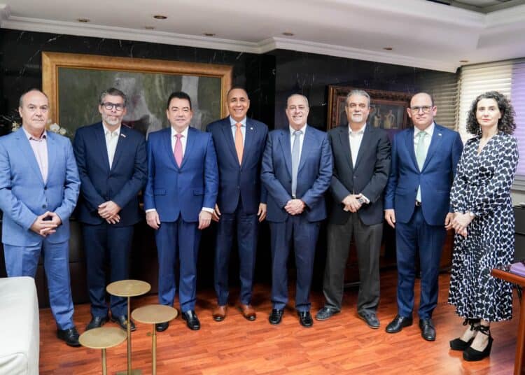 CAMACOESRD Refuerza Alianza Estratégica Con Aduanas RD