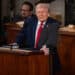 WASHINGTON, DC, ESTADOS UNIDOS - 24 DE FEBRERO: El presidente de los Estados Unidos, Donald Trump, pronuncia su discurso sobre el Estado de la Unión en una sesión conjunta del Congreso en las cámaras de los Estados Unidos. Cámara de Representantes en Washington, DC, Estados Unidos, el 24 de febrero de 2026. (Foto de Nathan Posner/Anadolu vía Getty Images)