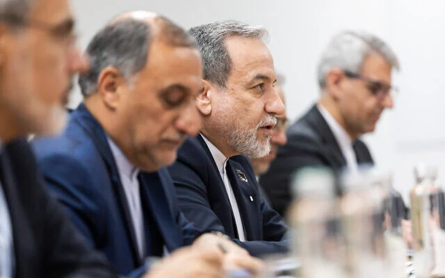 Irán Confirma Recepción De Mensajes De EE.UU. En Medio De Escalada Regional